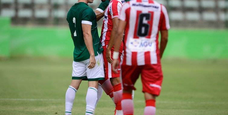 Uruguay: El fútbol profesional más pobre, Noticias