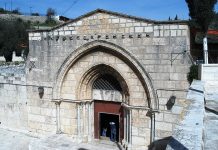 Jerusalén en Semana Santa: la Iglesia con el Sepulcro de la Virgen María en el Monte de los Olivos